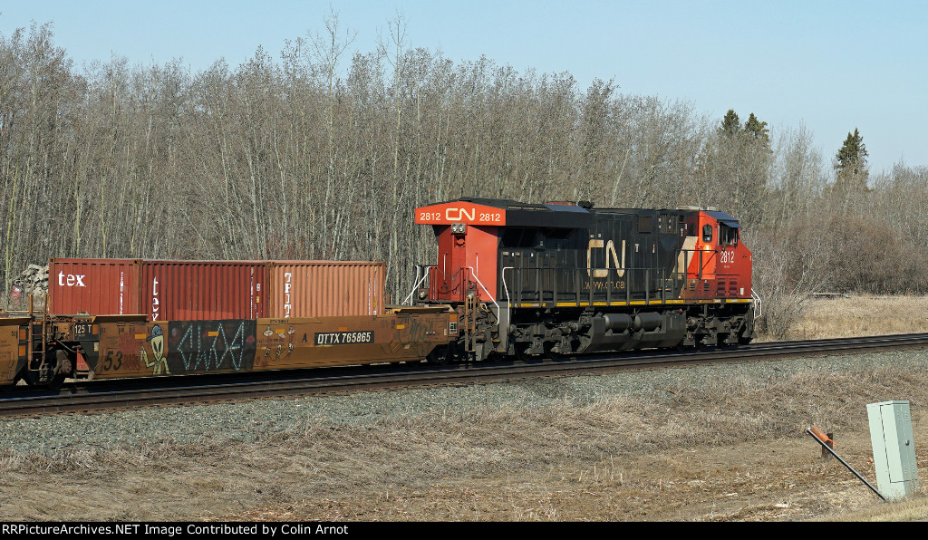 CN 2812